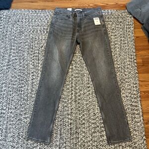 Signature by Levi Strauss Men's Charcoal Skinny Jeans